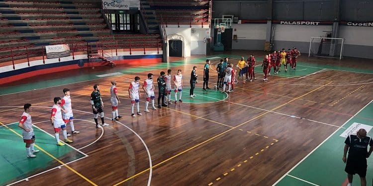 Or.Sa Bernalda Futsal, i lucani cadono con onore nella difficile trasferta cosentina