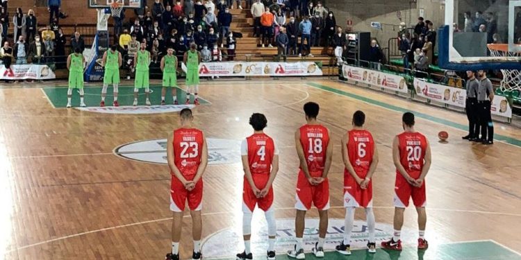 Valentino Basket Castellaneta, a Corato la prima sconfitta