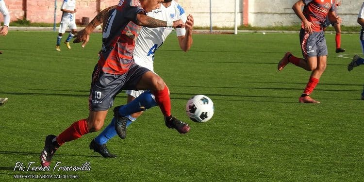 Asd Castellaneta-Grottaglie, Pinto – Martinez – Ago: tris biancorosso al Debellis