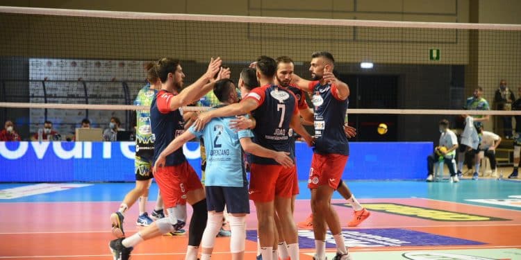 Prisma Taranto Volley, terza sconfitta stagionale contro la Sir Safety Conad Perugia