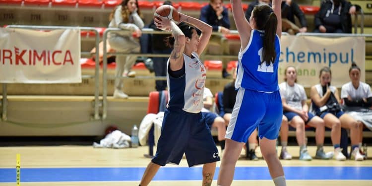 Dinamo Basket Taranto – Intrepida Basket Brindisi 70-47, la fotogallery