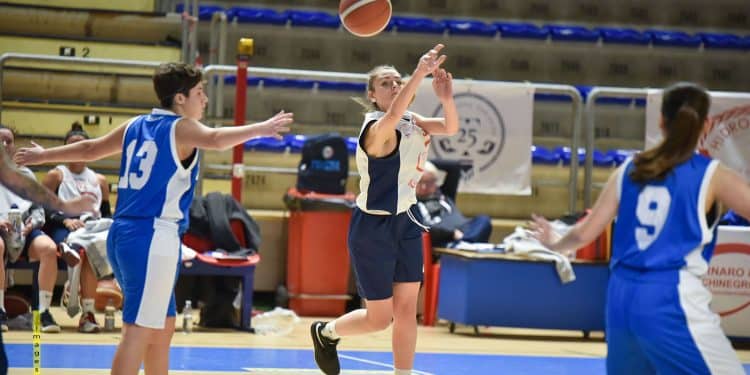 Dinamo Basket Taranto – Intrepida Basket Brindisi 70-47, la fotogallery