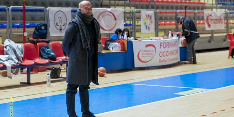 Dinamo Basket Taranto – Intrepida Basket Brindisi 70-47, la fotogallery