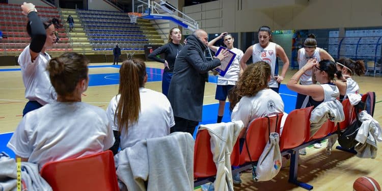 Dinamo Basket Taranto – Intrepida Basket Brindisi 70-47, la fotogallery