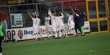 Turris-Taranto 1-2, la cronaca: Saraniti decisivo. Impresa rossoblù a Torre del Greco