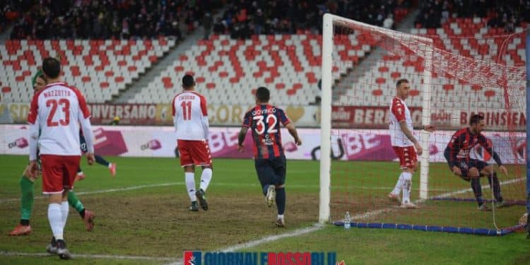 Bari-Taranto 3-1, la fotogallery