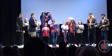 Taranto, la squadra rossoblù all’evento “Natale con Noi”