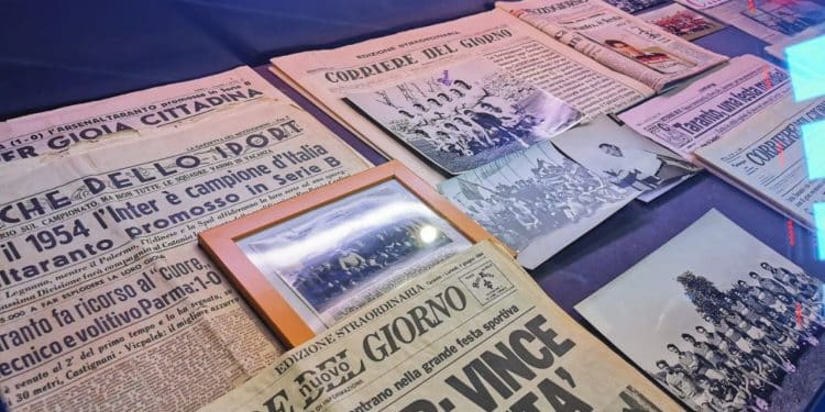 Taranto, la mostra dei cimeli al Museo del Taranto Calcio (la fotogallery)