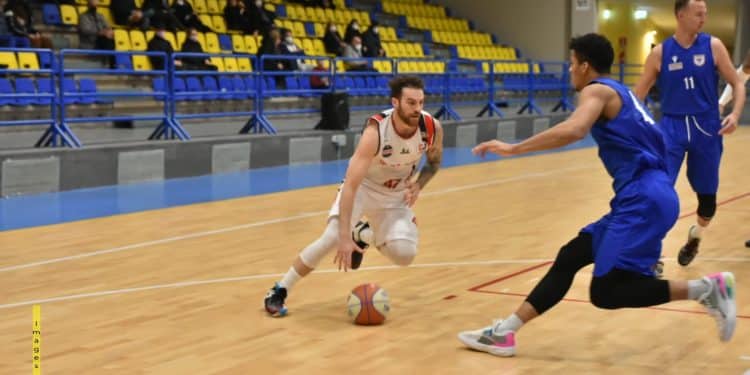 CJ Basket-Formia 80-75, Taranto comincia vincendo il 2022