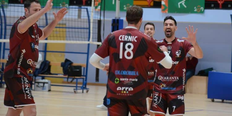 Volley Club Grottaglie, Ricomincia il campionato, Giosa: “Momento difficile”