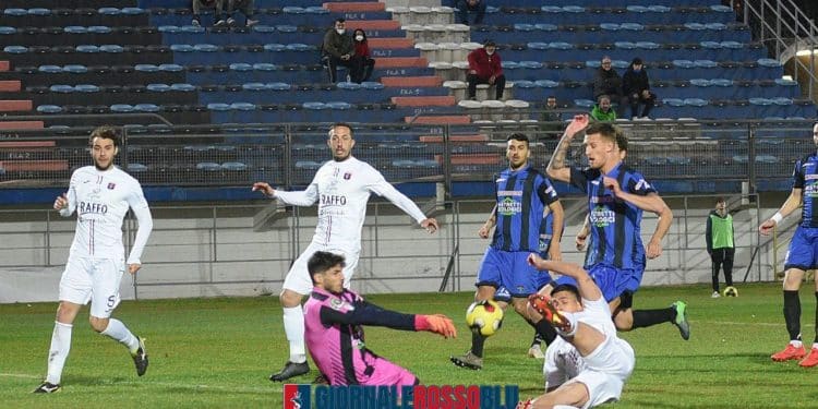 Latina-Taranto 0-0, la fotogallery