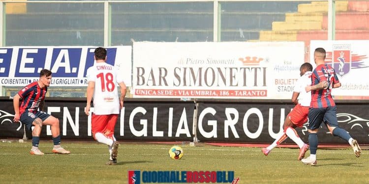 Taranto-Catanzaro 0-1, la fotogallery