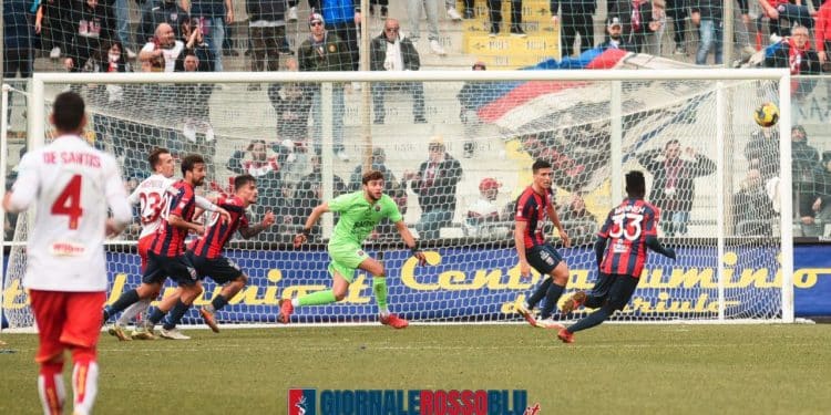Taranto-Catanzaro 0-1, la fotogallery