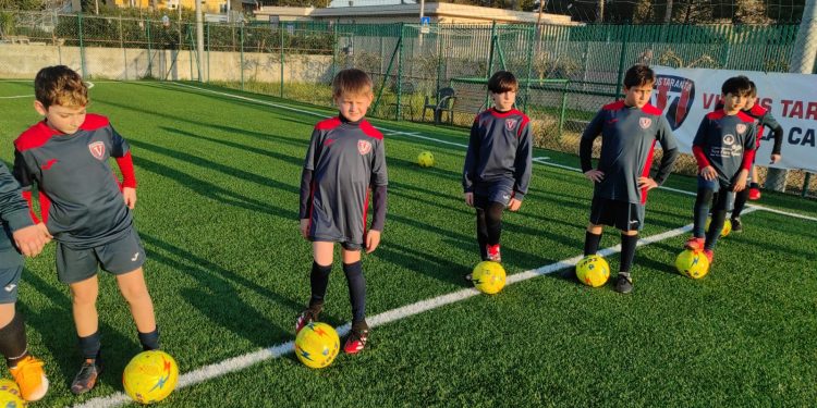 La Virtus Taranto accoglie il piccolo Nikita fuggito dalla Guerra