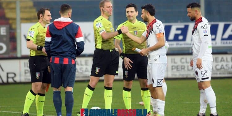 Taranto-Foggia 1-1, la cronaca: Saraniti risponde a Nicolao. Il derby finisce pari