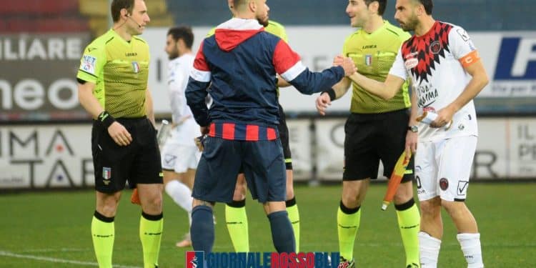 Taranto-Foggia 1-1, la cronaca: Saraniti risponde a Nicolao. Il derby finisce pari