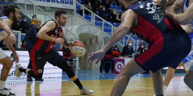 Agrigento-CJ Basket 72-61: Taranto ci prova, ko a testa alta
