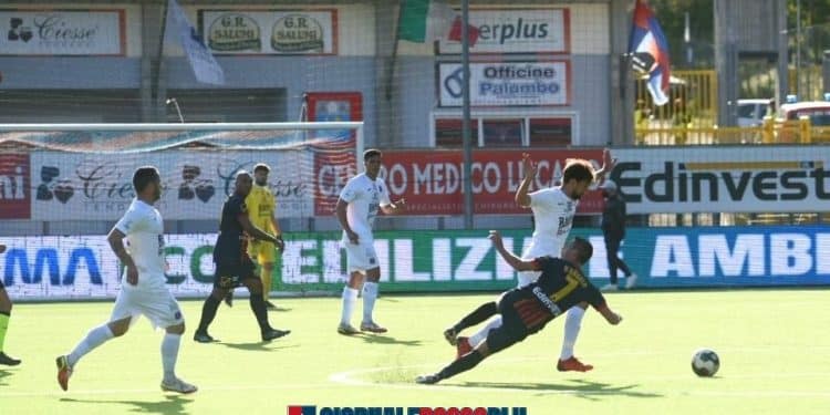 Picerno-Taranto 2-2, la cronaca: l’ultima di campionato finisce con un pareggio