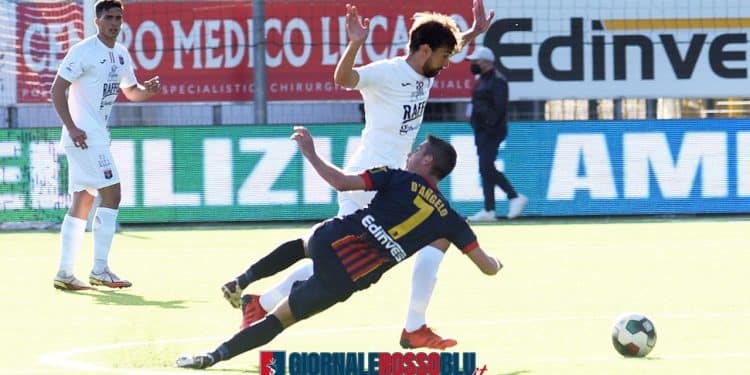 Picerno-Taranto 2-2, la fotogallery