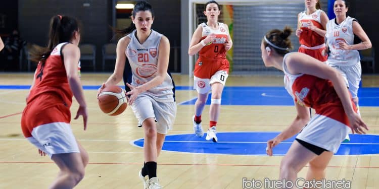 Dinamo Taranto-Pink Bari Basket 61-39, la fotogallery