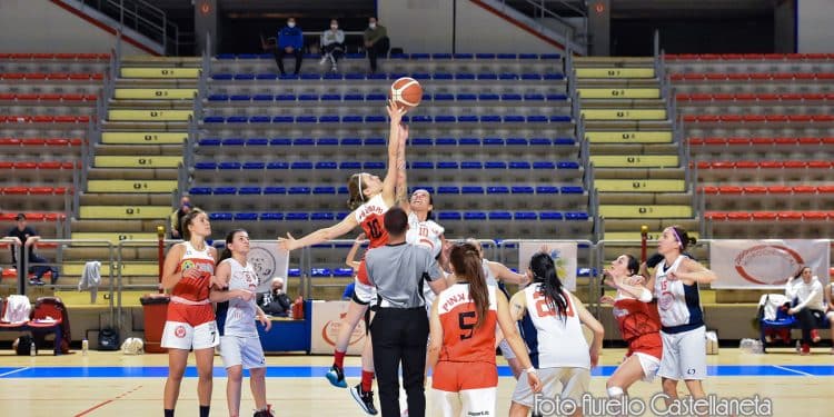 Dinamo Taranto-Pink Bari Basket 61-39, la fotogallery