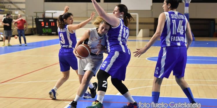 Dinamo Taranto Basket-ASD Basket Fasano 39-49, la fotogallery
