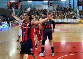Playoff, quarti gara 1: Rimini-CJ Basket 89-73: Taranto lotta ma cede
