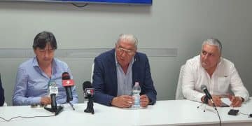Taranto: presentato ufficialmente Nicola Dionisio, la fotogallery