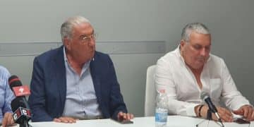 Taranto: presentato ufficialmente Nicola Dionisio, la fotogallery