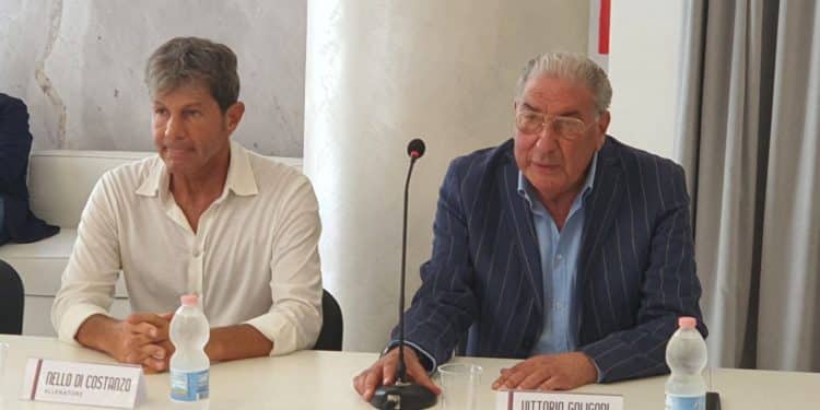 Taranto, presentato ufficialmente Nello Di Costanzo: la fotogallery