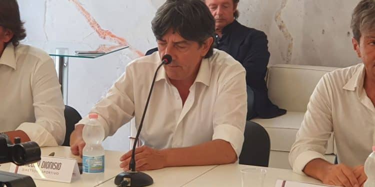 Taranto, presentato ufficialmente Nello Di Costanzo: la fotogallery
