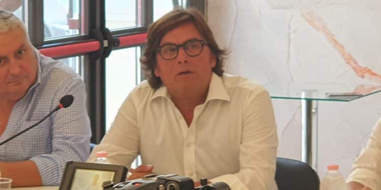 Taranto, presentato ufficialmente Nello Di Costanzo: la fotogallery