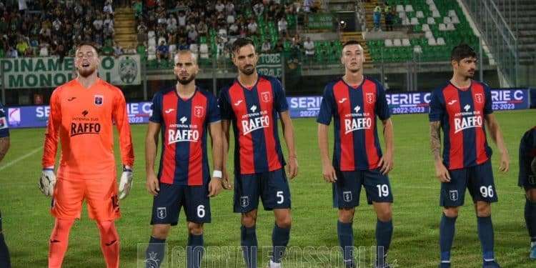 Monopoli-Taranto 4-1, la cronaca: disfatta ionica sotto gli occhi dell’ex
