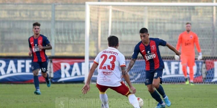 Taranto-Catanzaro 0-3, la fotogallery