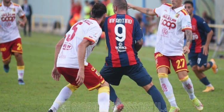 Taranto-Catanzaro 0-3, la fotogallery