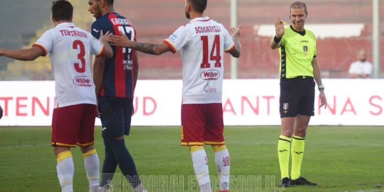 Taranto-Catanzaro 0-3, la fotogallery