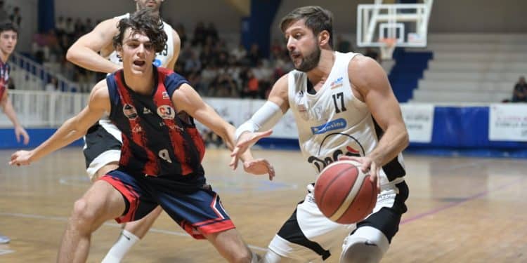 JuveCaserta-CJ Basket 82-68: blackout Taranto nel finale