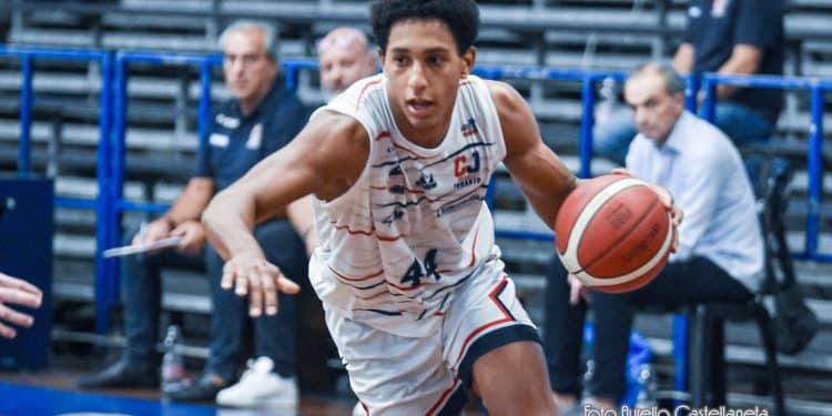 CJ Basket Taranto-Bava Pozzuoli 77-65, la fotogallery