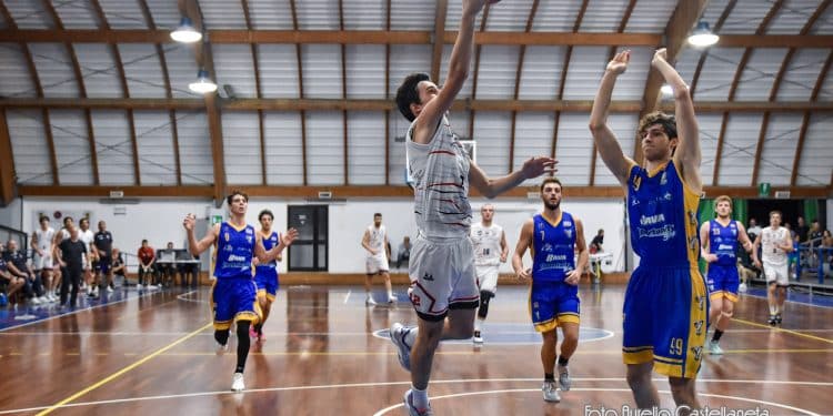 CJ Basket Taranto-Bava Pozzuoli 77-65, la fotogallery