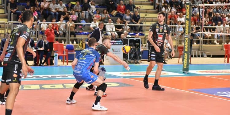 Gioiella Prisma Taranto-Cucine Lube Civitanova 0-3, la fotogallery