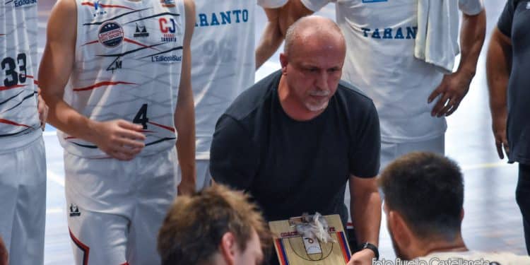 CJ Taranto, coach Olive: “Gran gara, peccato gli ultimi due minuti…”