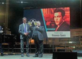 Il maestro Quero festeggia la sua dedizione alla boxe con il Taranto Port days