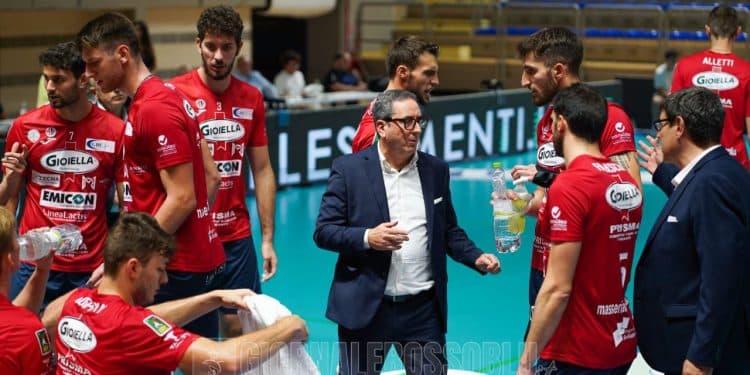 Gioiella Prisma Taranto-Vero Volley Monza 3-0, la fotogallery