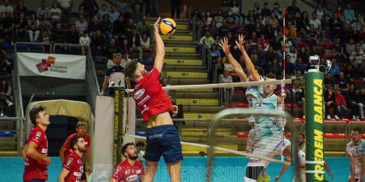 Gioiella Prisma Taranto-Pallavolo Padova 2-3, la fotogallery