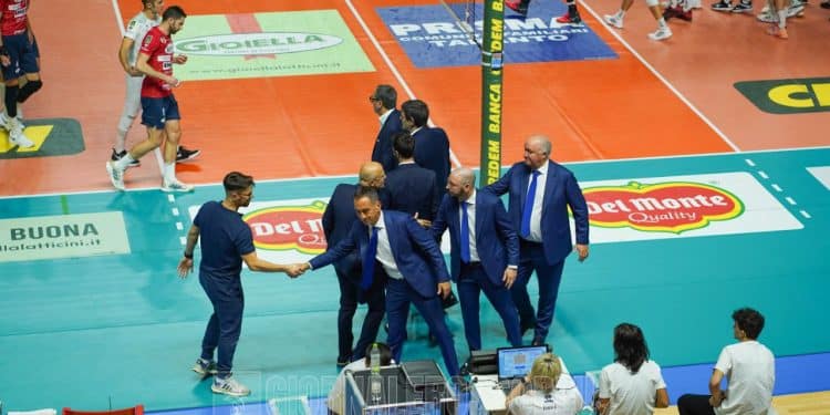 Gioiella Prisma Taranto-Pallavolo Padova 2-3, la fotogallery