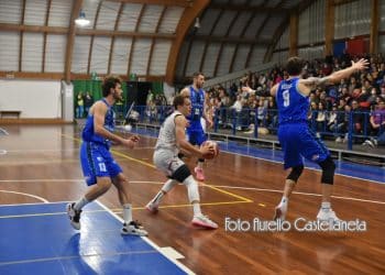 CJ Basket-Roseto 57-80: Taranto perde l’imbattibilità al Tursport