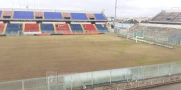 Taranto, Stadio Iacovone invaso dai “piccioni”