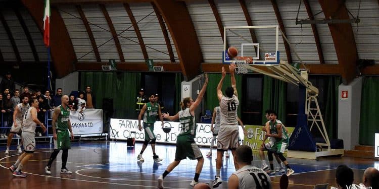CJ Basket-Avellino 62-68, la fotogallery