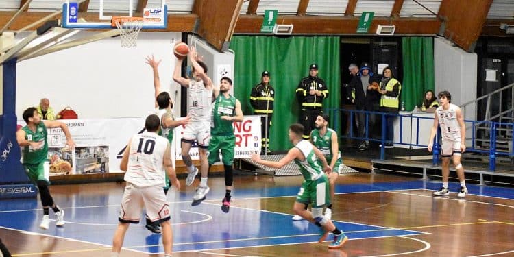 CJ Basket-Avellino 62-68, la fotogallery
