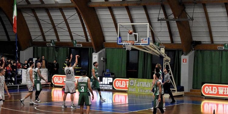 CJ Basket-Avellino 62-68, la fotogallery